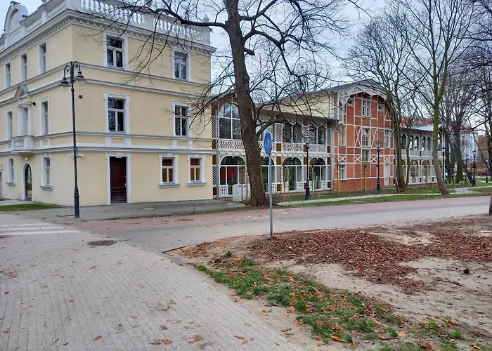 Brzezno Plaza